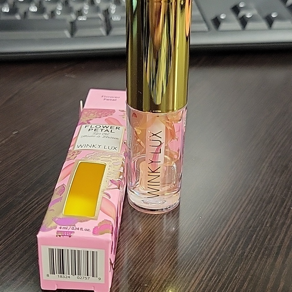 WINKY LUX Flower Petal Lip Oil 4ml New In Box